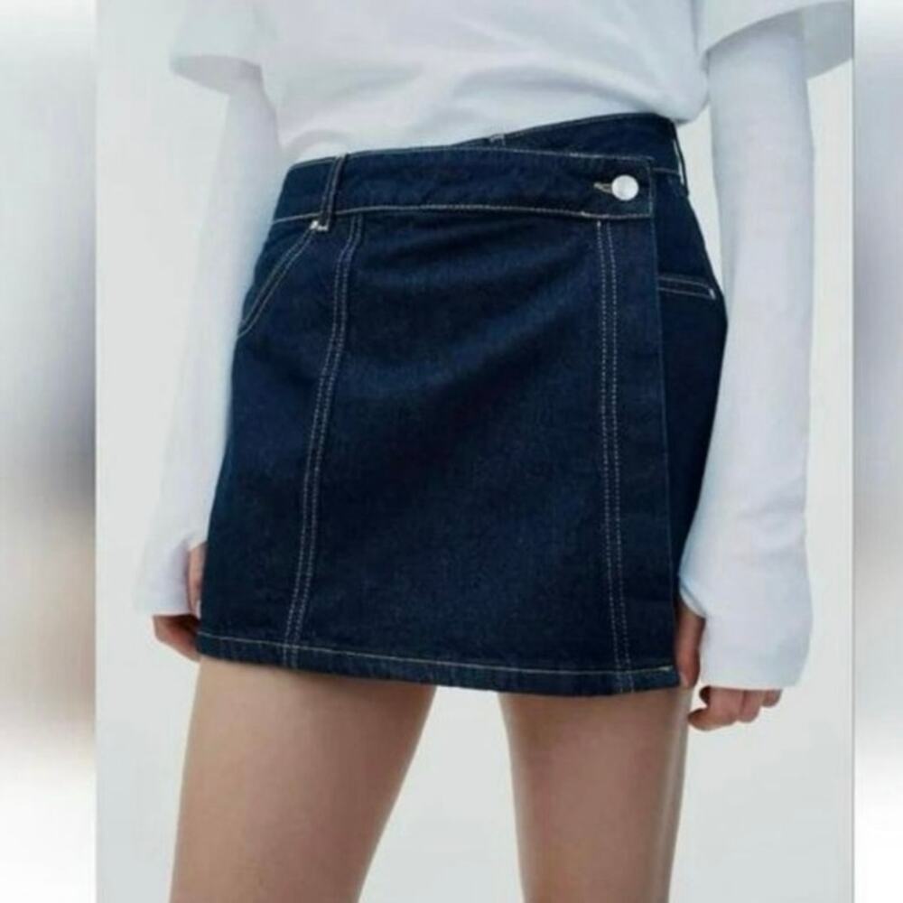 Zara Mid Rise Denim Wrap Mini skort dark wash size medium